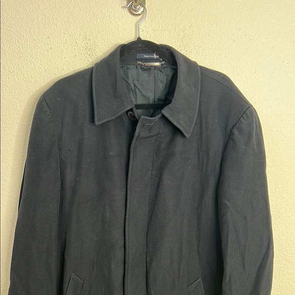 Versace Classic Black Men's Coat size XL (frayed sleeve) - Picture 2 of 9